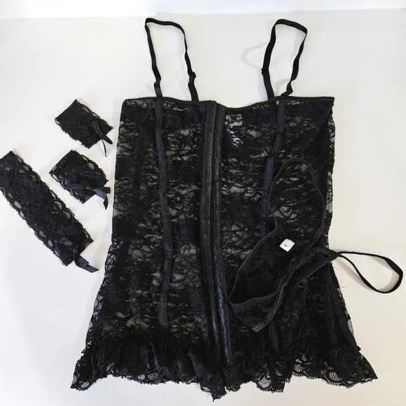 NEW Kissable by Coquette Black Rose Lace Corset Panty 4 Piece Set One Size - Picture 2 of 6